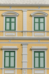 Fototapeta na wymiar Pattern Windows of Colonial Building in Bangkok.
