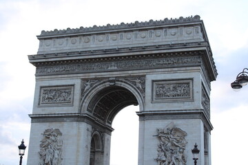 Fototapeta na wymiar famous arch of triumph in paris france famous landmark in paris