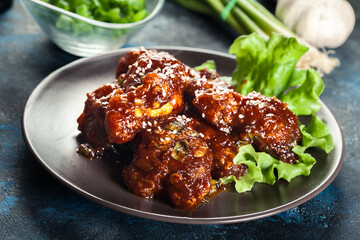 Sweet and spicy chicken wings