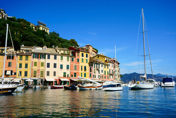 Fototapeta na wymiar Beautiful Portofino, best touristic Mediterranean place with typical colorful buildings and famous luxury harbor, Portofino, Liguria, Italy, Europe