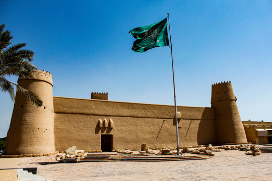 Masmak Palace in Riyadh, Saudi Arabia flag