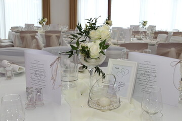 wedding table setting