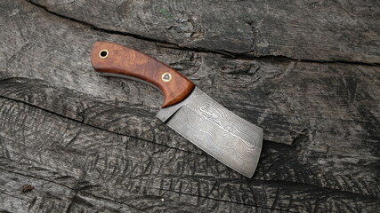 various types of damascus knives