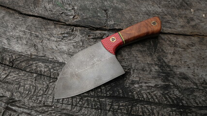 various types of damascus knives