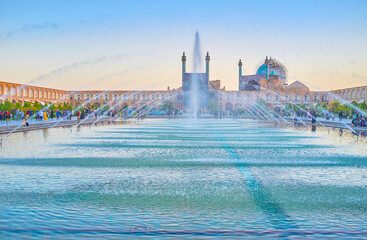 The beautiful fountain in Nashq-e Jahad Sqaure in Isfahan, Ira