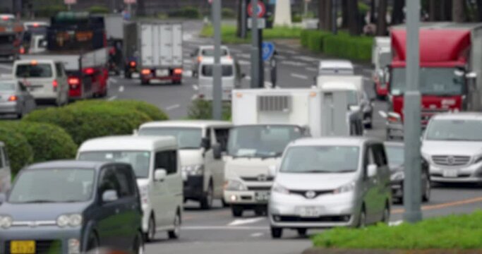 Traffic on the road in Tokyo, JAPAN / 4K