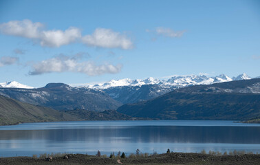 Fremont Lake with mountains