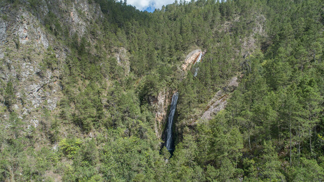Salto de Aguas Blancas, Constanza, Rep&uacute;blica Dominicana