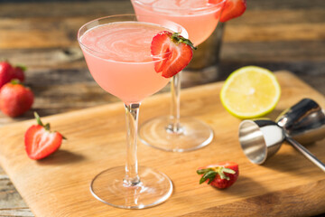 Refreshing Boozy Strawberry Daiquiri