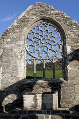 les ruines de la chapelle de Languidou à Plovan en Bretagne