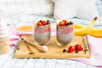 chia pudding with strawberries and banana