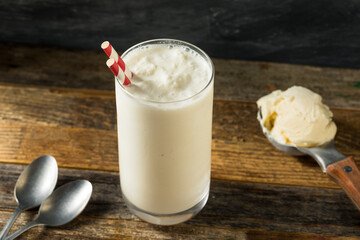 Homemade Frozen Vanilla Milkshake