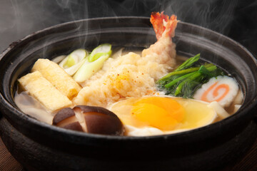 鍋焼きうどん