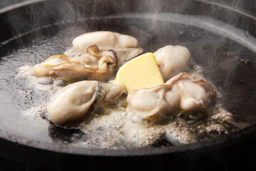 牡蠣のバター焼き