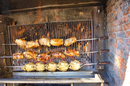 Grill con pollo e stinco di maiale 