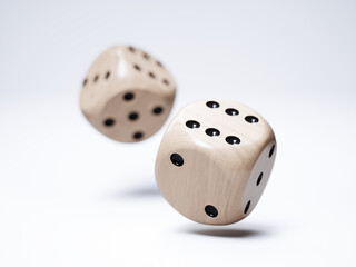 Woden dices