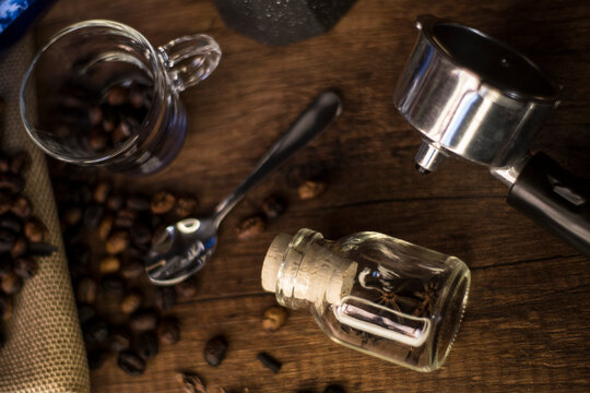 coffee beans, coffee makers, aniz, spoons, spices and others