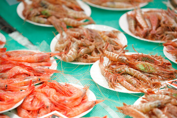 ボタンエビとガスエビ