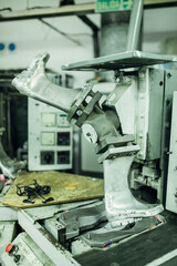 maquinaria de una fabrica de zapatos