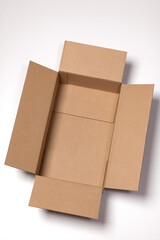 空のダンボール箱