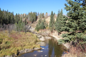 Fototapeta na wymiar Above Whitemud Creek, Whitemud Park, Edmonton, Alberta