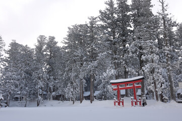 鳥居