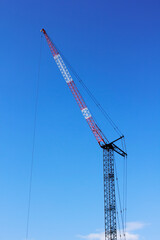 クレーンと青空