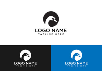 Obraz premium Duck Negative space Logo And Creative Concept.