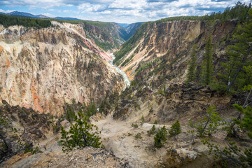 hiking the canyon rim south trail in grand canyon of the yellowstone, wyoming, usa