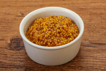 Dijon mustard sauce with seeds