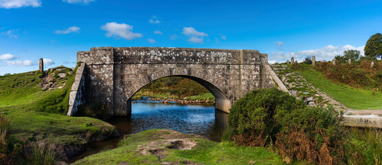 Fototapeta na wymiar Cadover Bridge on Plym River in Burrator Reservoir - Dartmoor National Park