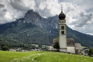 Fototapeta premium St. Valentine Church in South Tyrol, Italy