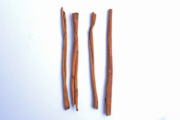Cinnamon sticks