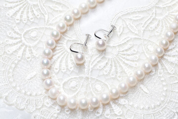 真珠のネックレス