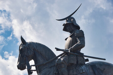 仙台城の伊達政宗像 Wall Mural Wallpaper Murals K