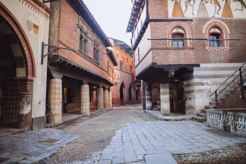 Medieval Village in Turin 

The Medieval Village of Turin: a journey through time among late medieval shops and gardens