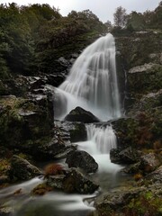 Fototapeta premium waterfall in the mountains of Galicia