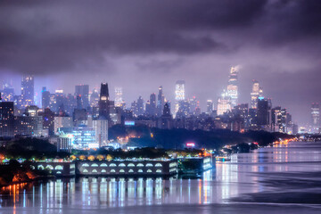 Fototapeta na wymiar Early Morning Manhattan Cityscape View from GWB