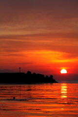 Naklejka premium 初声からの夕日