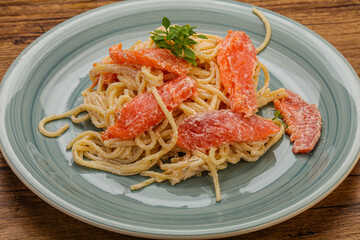 Pasta with salmon  and cream cheese