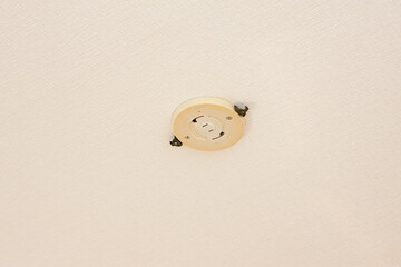 天井のソケット