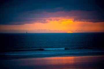 Obraz premium Sunrise by the Ocean
