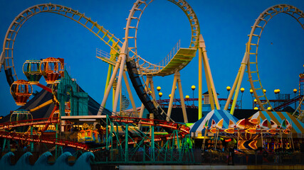 ferris wheel in the city