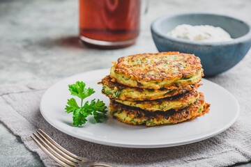 Zucchini parmesan pancakes with dip