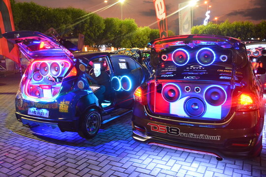 Customized sound system of Honda City at Bumper to Bumper 15 car show