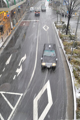 雪の日の道路