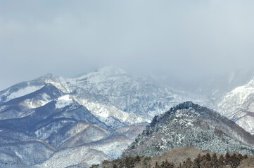 男体山