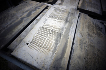 Obraz premium 撤去された屋根瓦