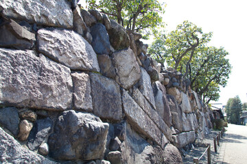 渉成園の高石垣