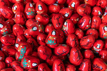 だるま ダルマ 赤い達磨 寺 神社 願い事